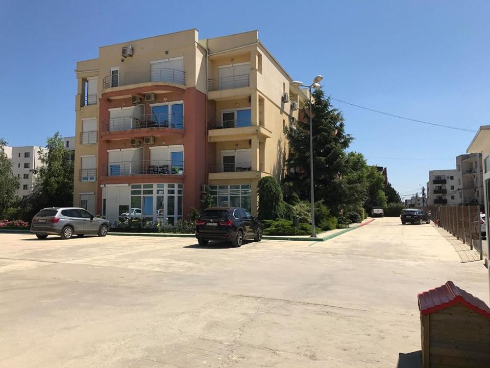 Sadara Sea Breeze Lägenhet Năvodari Exteriör bild