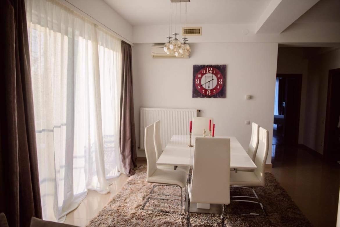 Sadara Sea Breeze Lägenhet Năvodari Exteriör bild