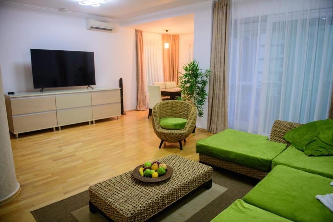 Sadara Sea Breeze Lägenhet Năvodari Exteriör bild